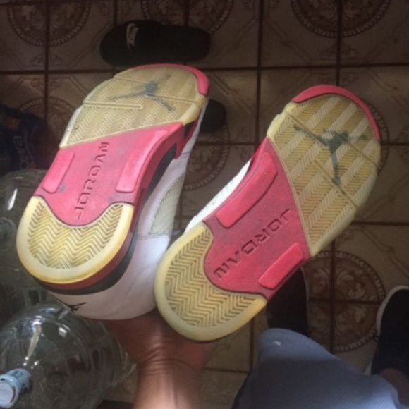 Shoes - Picture 3 of 4